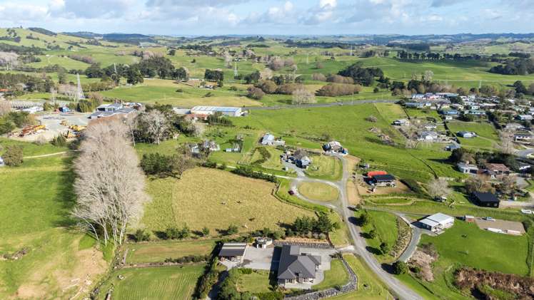 Pavel Place Kaiwaka_15