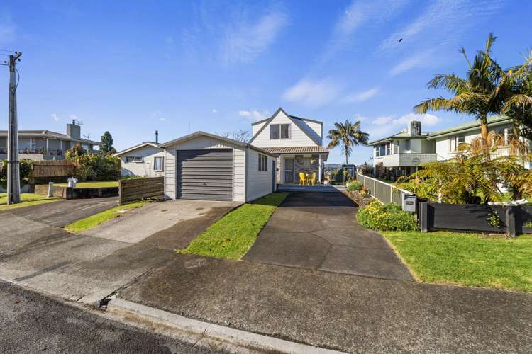 82b Esk Street Parkvale_13