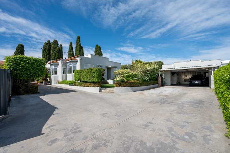 2 Busby Hill Havelock North_19