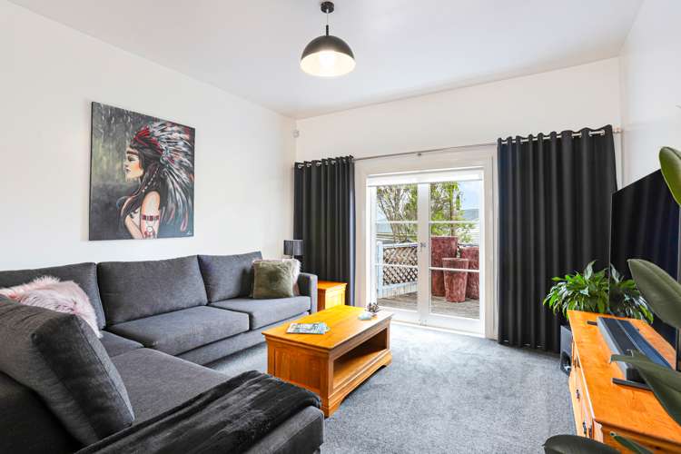 1 Malam Street Glen Eden_6