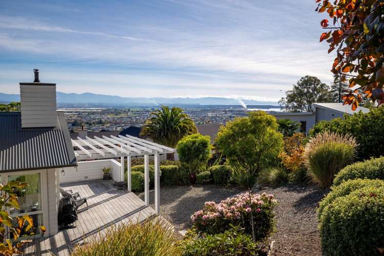 24 Hillplough Heights Richmond_23