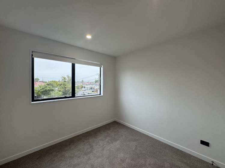 3/20 Luke Street 10057_10