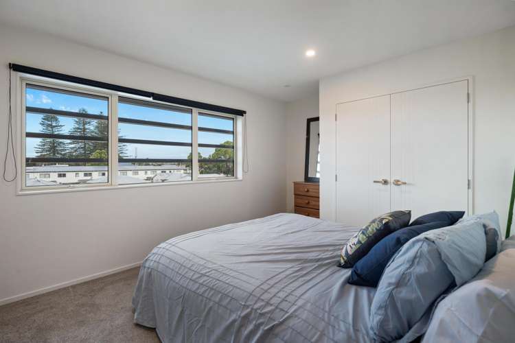 6/90 Point England Road Pt England_13