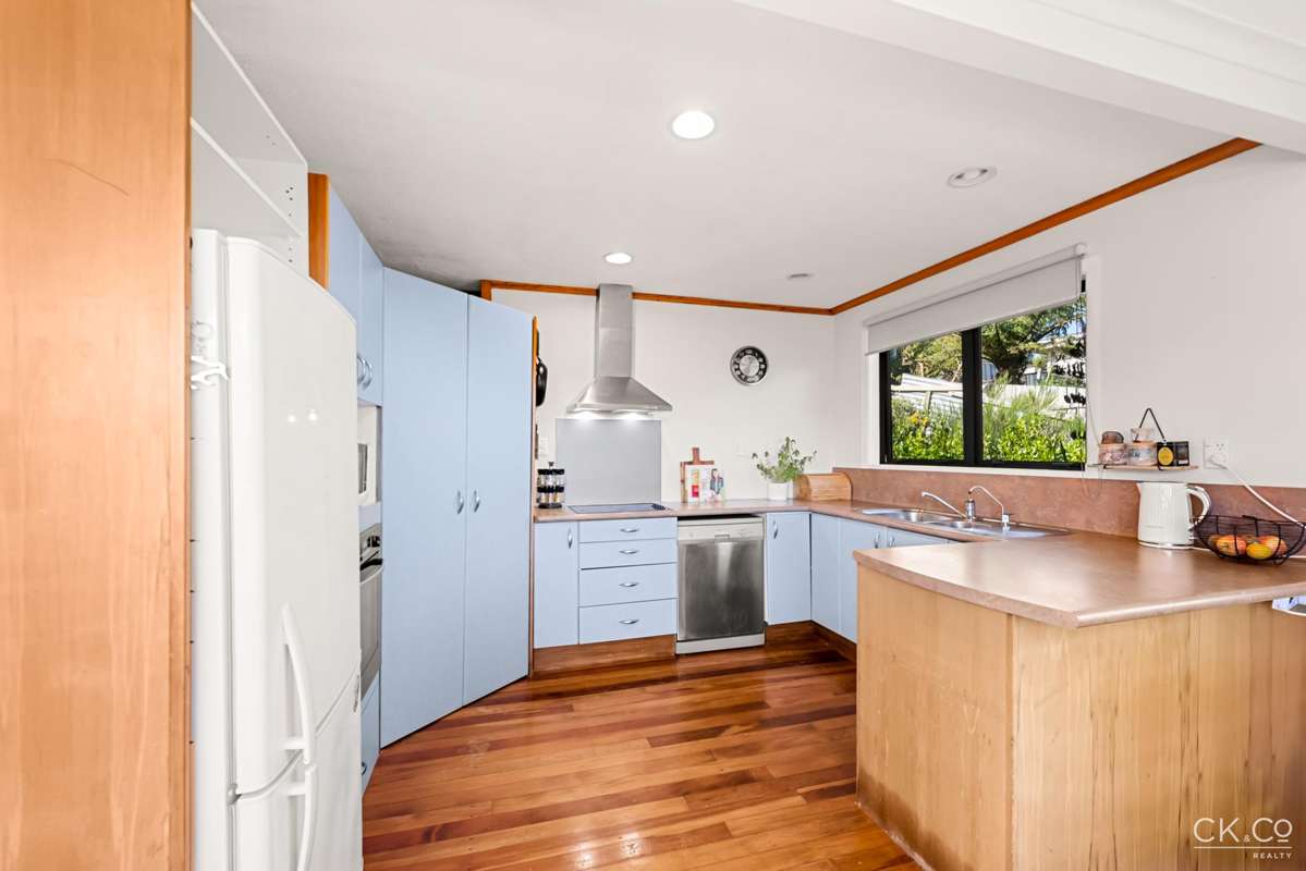 24 Titiro Moana Road_5