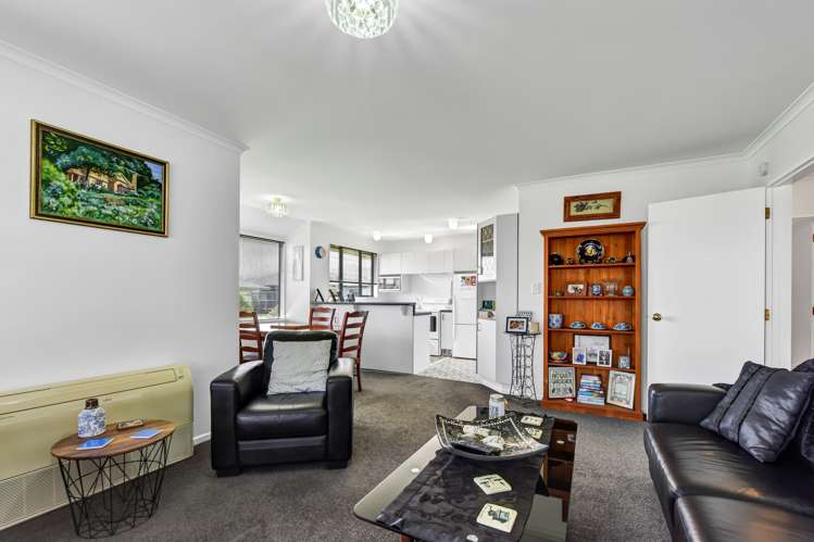 15 Hawthorn Way Richmond_10