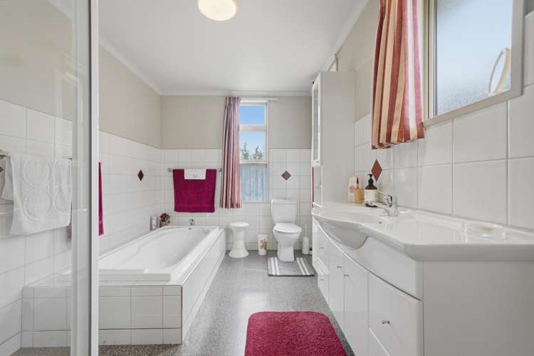 284 Racecourse Road Amberley_14