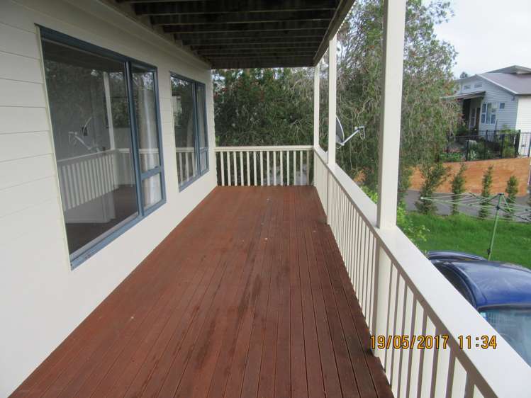 18 Tawhana Crescent Red Beach_1