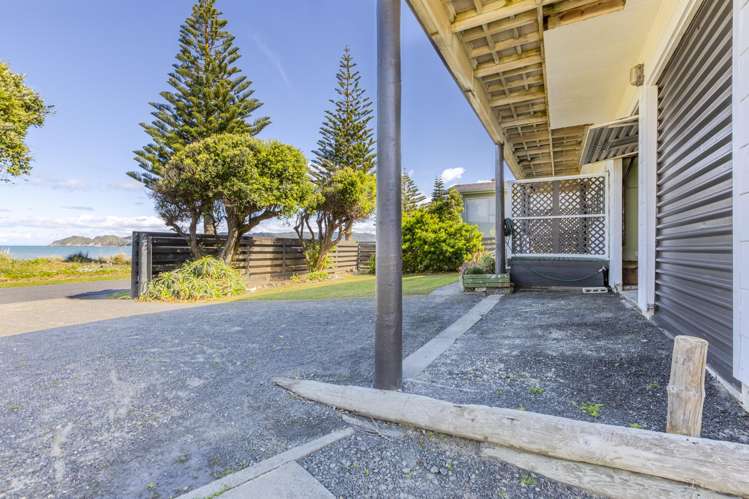 29 Moana Drive Mahia Beach_21