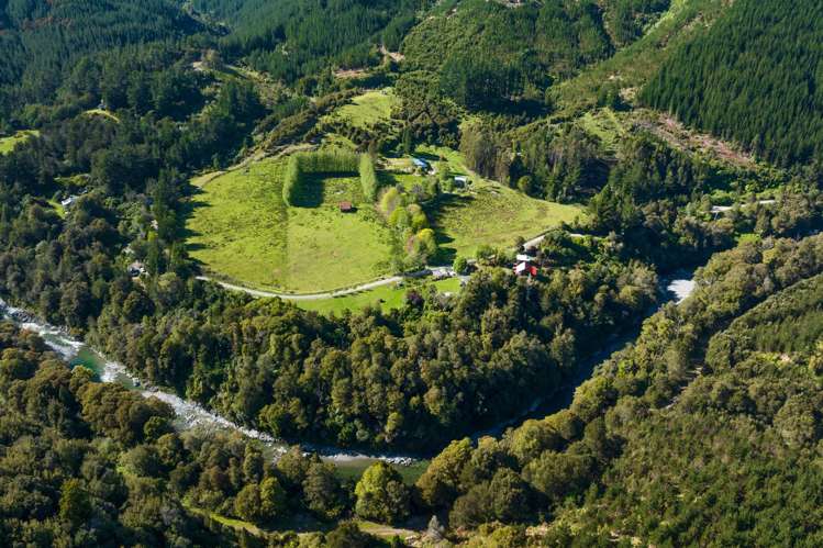 1025 Wakamarina Road Havelock_10