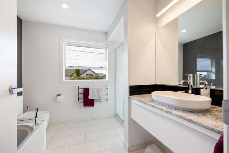 33 Stoneyhurst Street Saint Albans_11