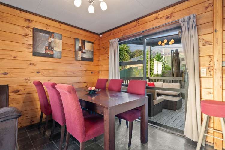 8 Wesleydale Place Papakura_7