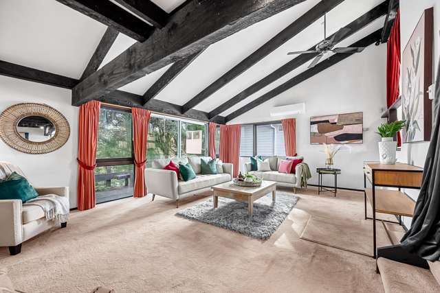 8 Freemans Way Pinehaven_2