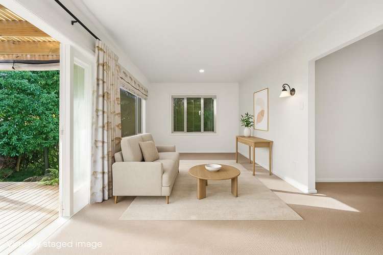 25 Comries Road_3