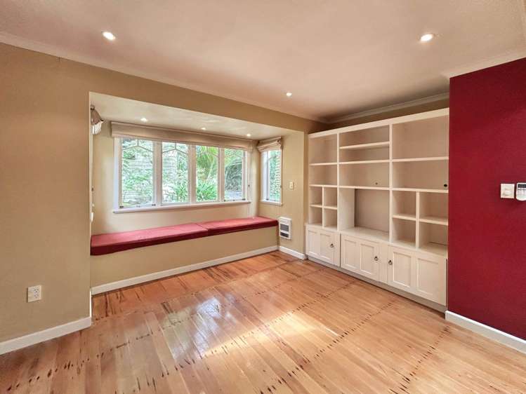 182 Woodlands Park Road Titirangi_13