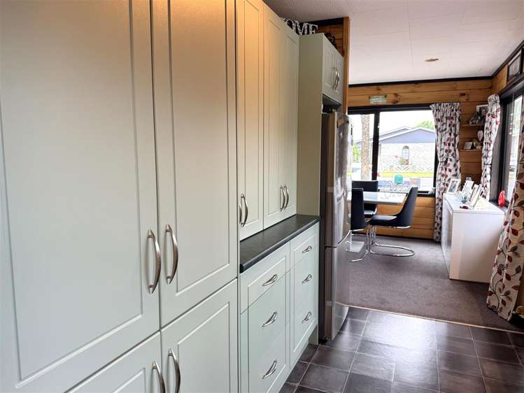 2 Jamieson Road Karoro_16