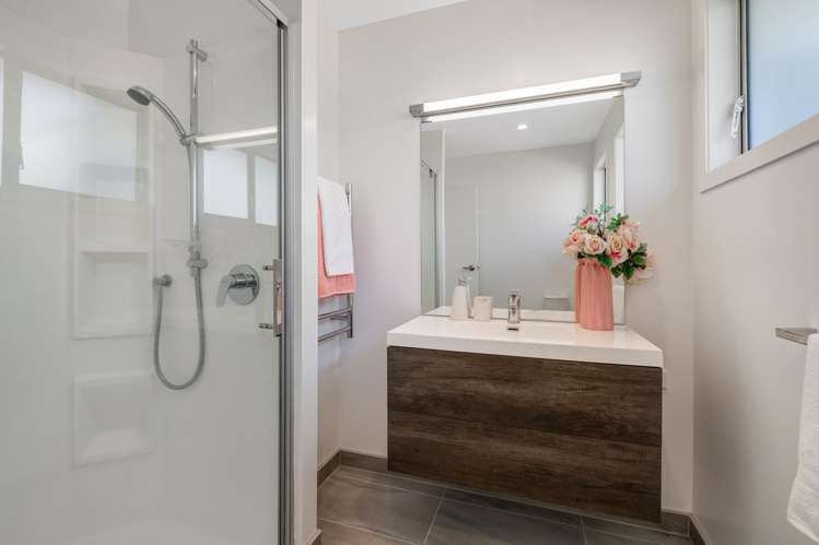 2/36A Sunnynook Road Sunnynook_9