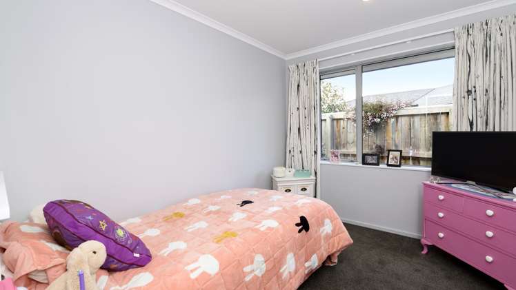 9 Mary Newton Place Brightwater_17