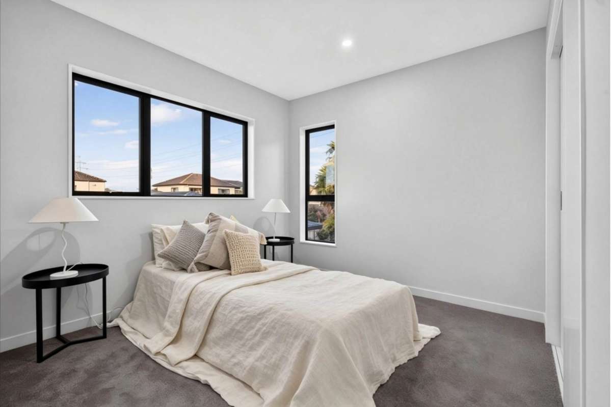 Lots 4 - 7/18 Airfield Drive_1