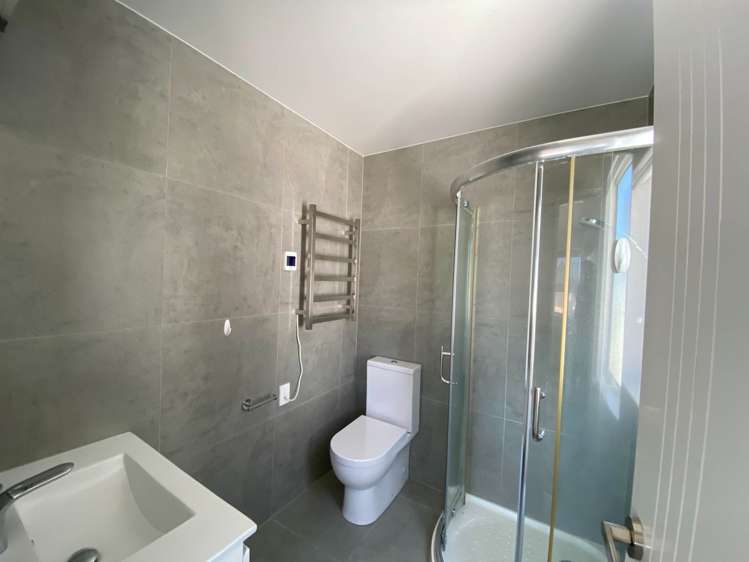 4 Calcite Avenue Flat Bush_15