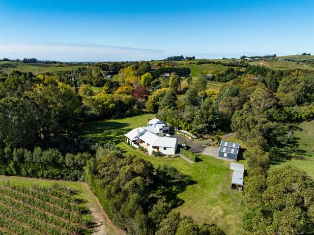 Privacy, Space and Style – Seller Committed