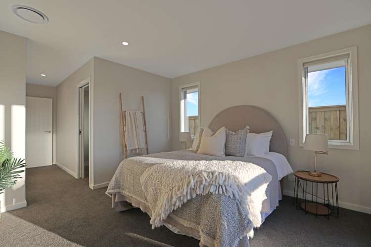 247 Racecourse Road Allenton_14