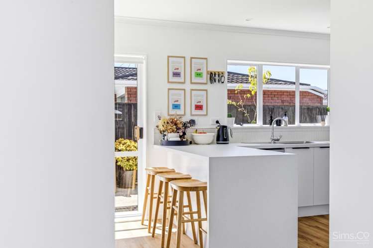 12 Kakaho Drive Tawhero_11