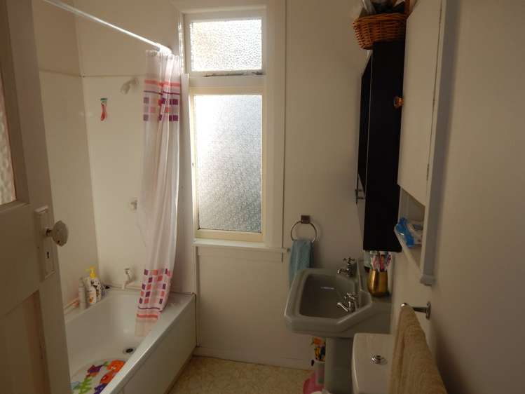 31 Hautana Street Woburn_10