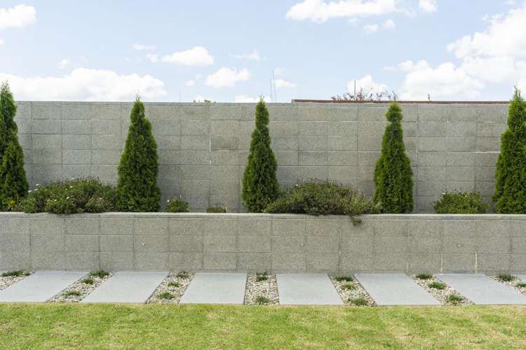 5 Bernard Street Avenues_25