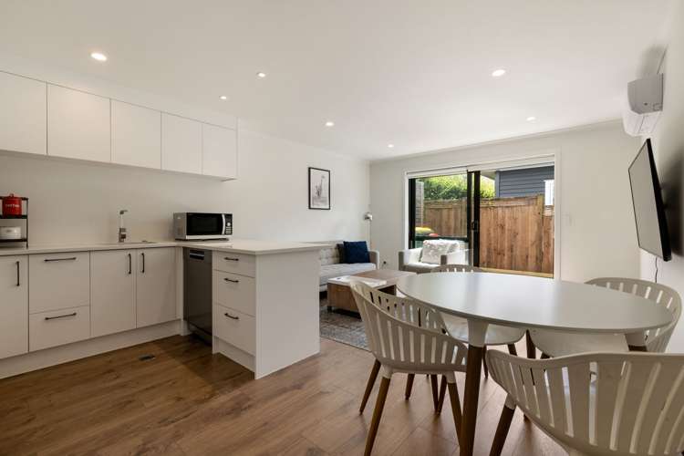 3/26 Hunter Street Hamilton Lake_3