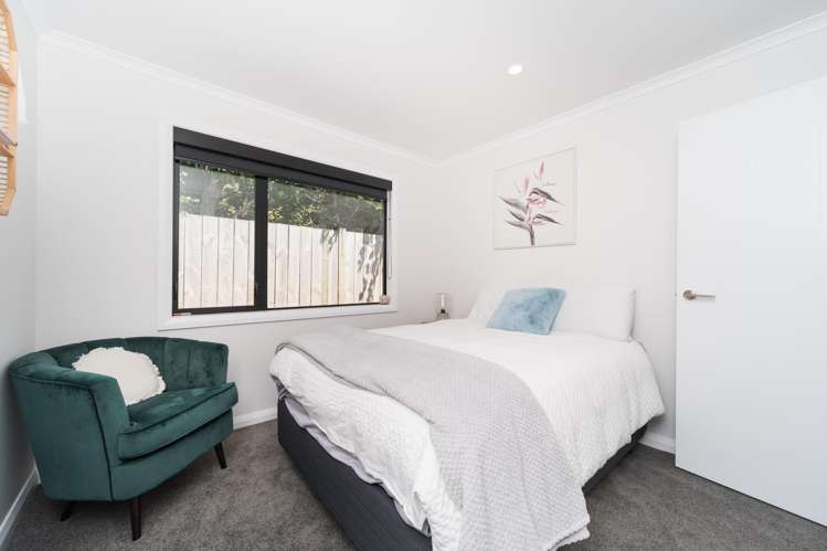 6 Ngaio Street West End_13