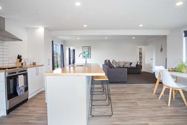 44 Athenree Road Athenree_3