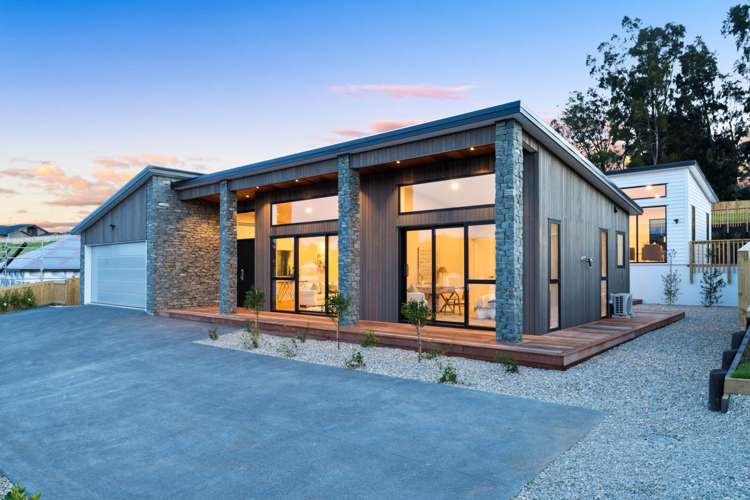 18 & 18a Katote Avenue Swanson_4