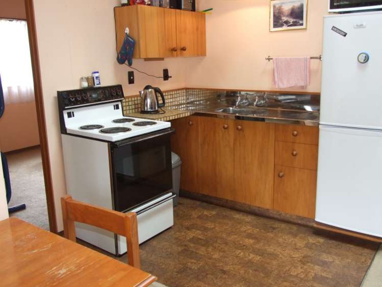 1/225 State Highway 1 Lake Taupo (East)_2