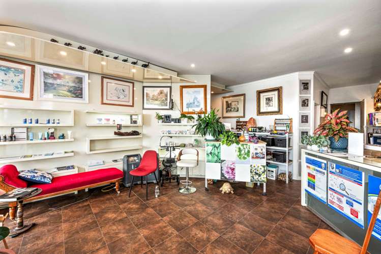 739 & 747F Whangaparaoa Road Stanmore Bay_12