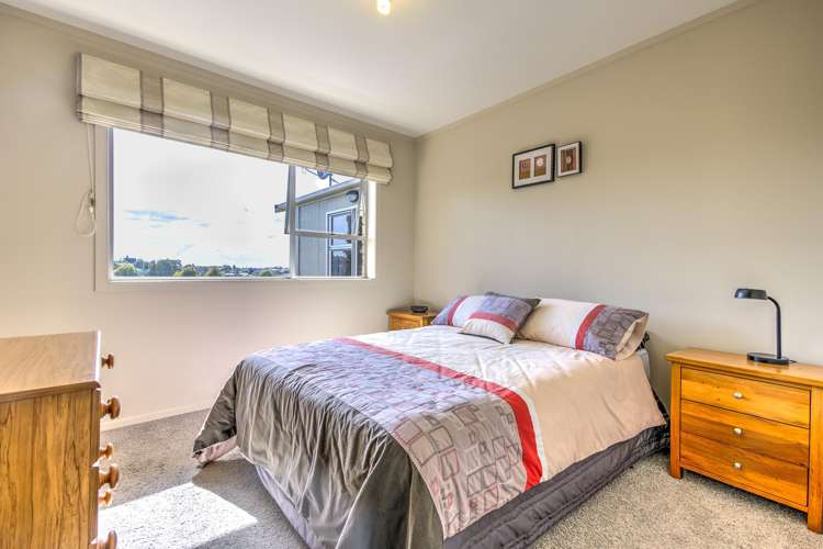 12 Salmond Place Dinsdale_10