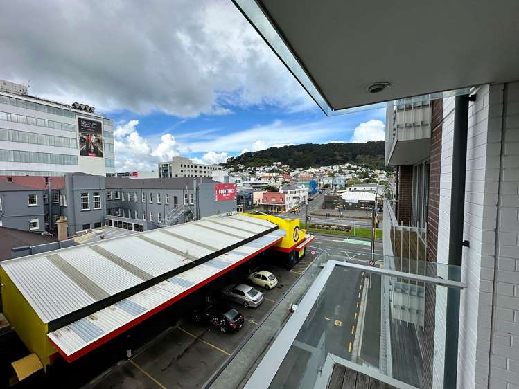 3g/11 Tennyson Street Te Aro_7