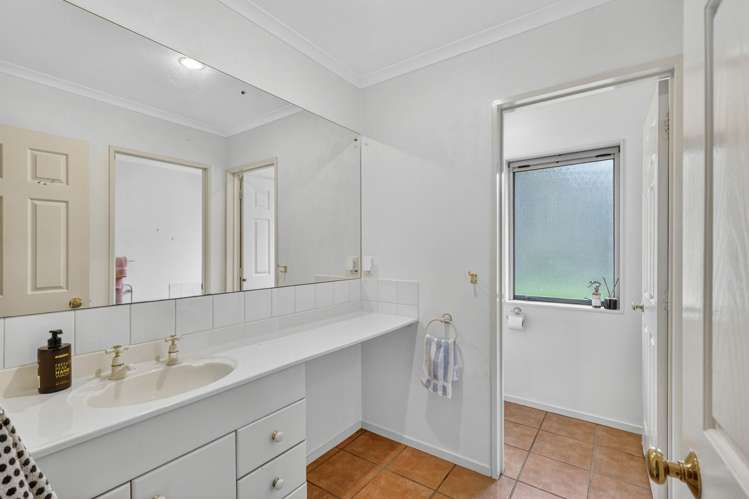 517 Findlay Road Miranda_20