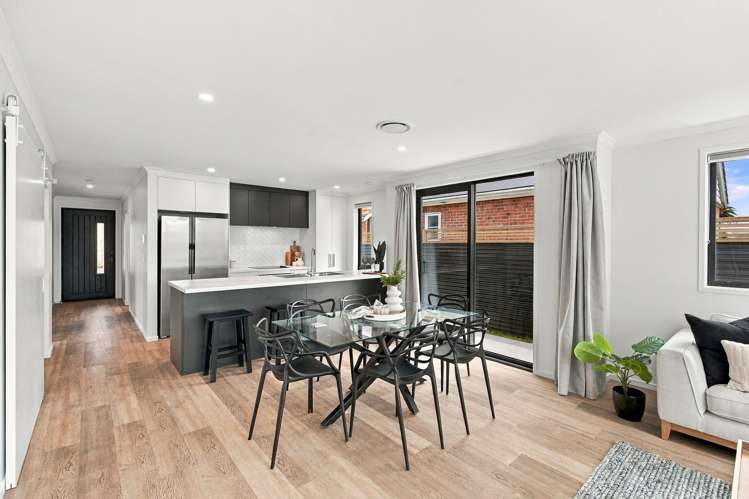 51A Selwyn Crescent College Estate_5