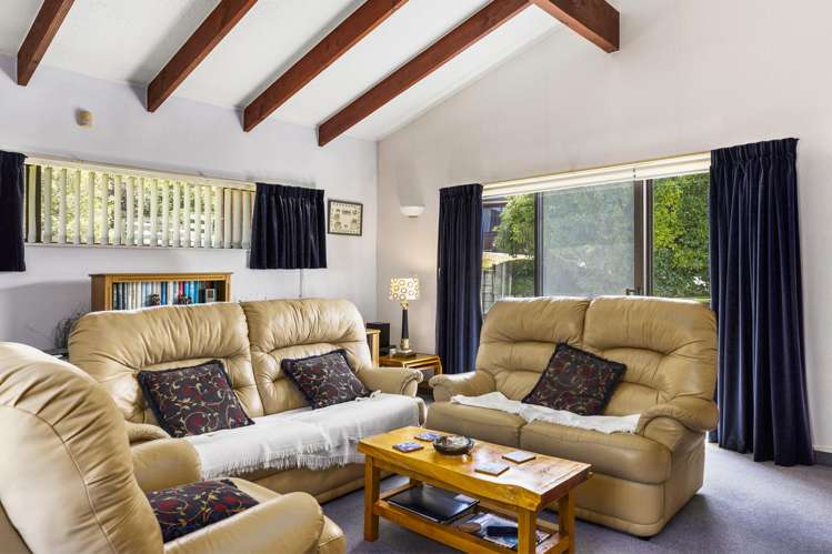 21 Kahurangi Drive Rangatira Park_9