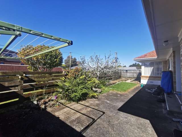 2 Kelvyn Grove Manurewa_4