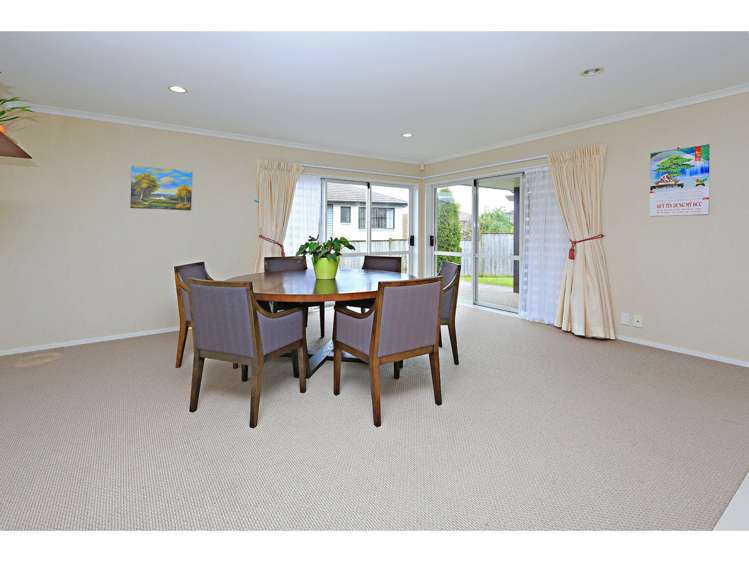 39 Chateau Rise Flat Bush_9