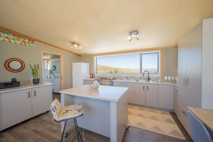 31 Highview Heights Waikerikeri_8