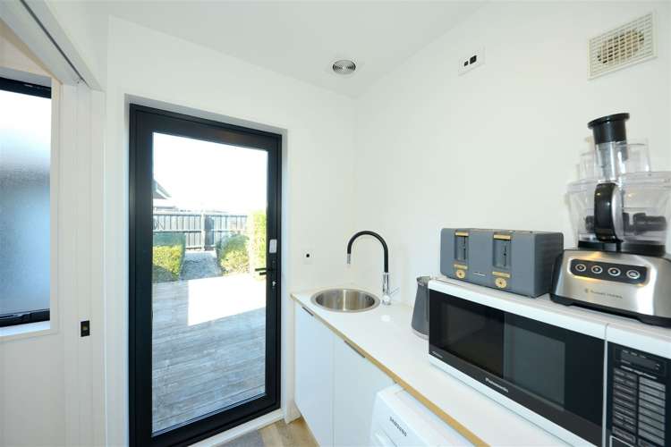 24 Shillingford Boulevard Rolleston_15