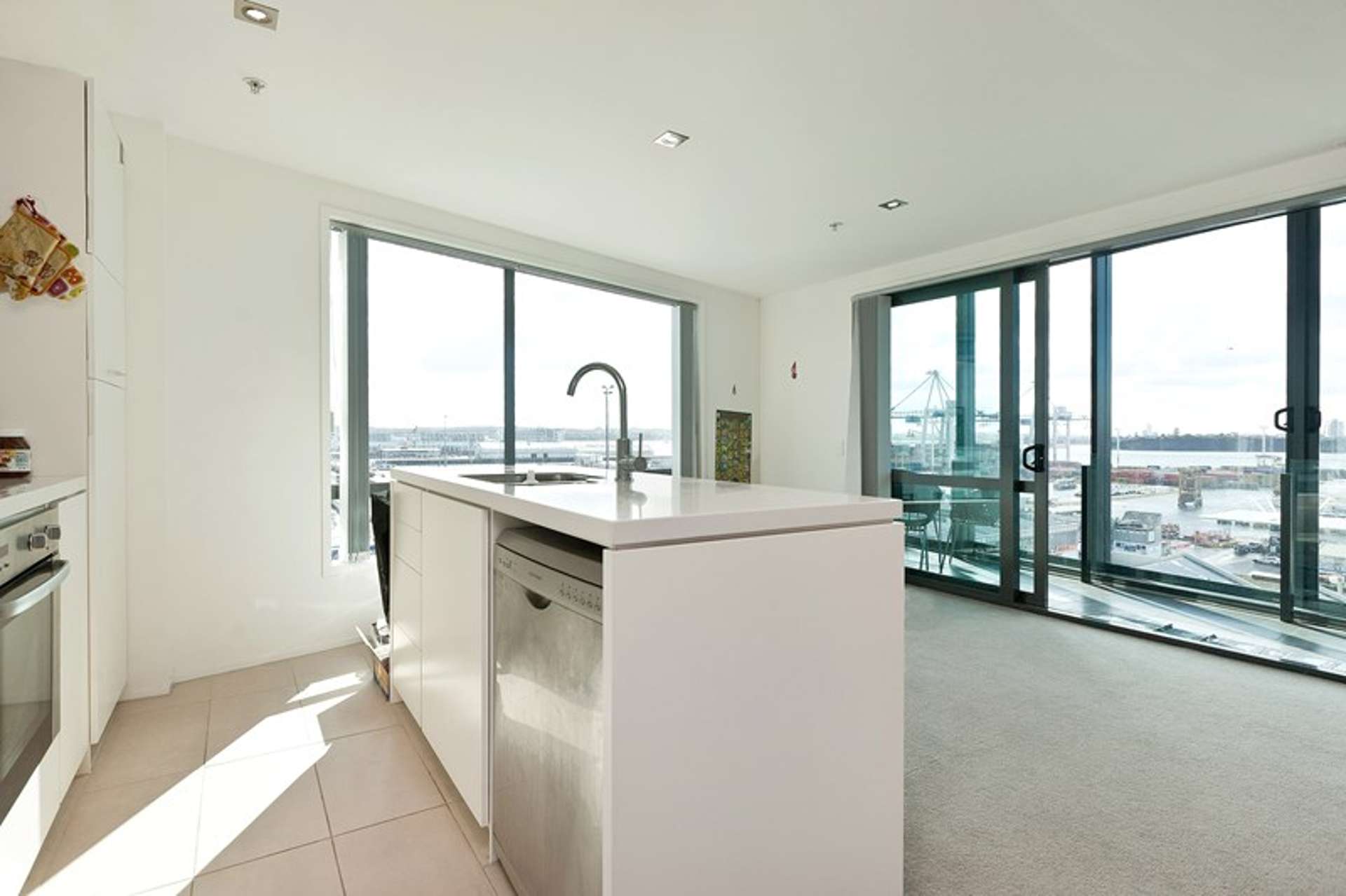 311/4 Dockside Lane Auckland Central_0