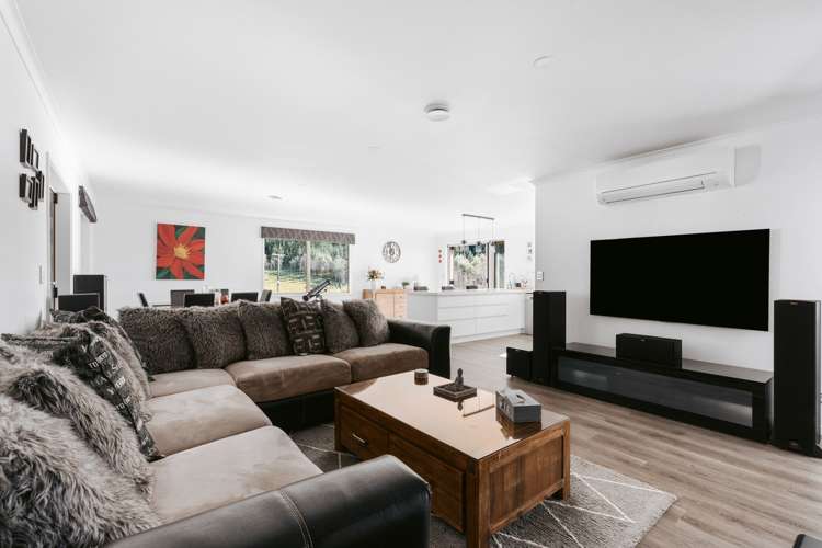 1317 Manawahe Road Manawahe_7