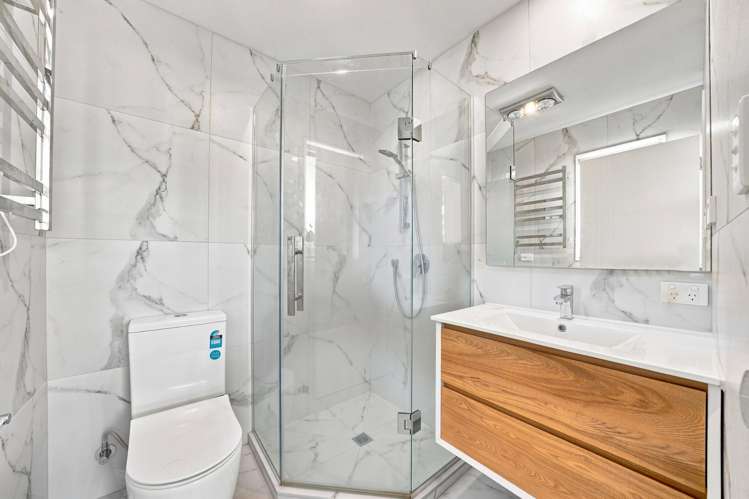 9 Arapapa Road Papakura_11