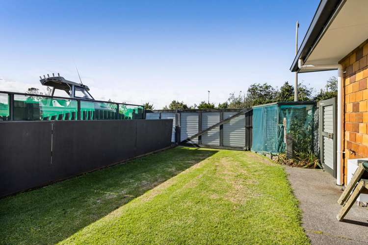 2 Heaphy Road Opunake_21