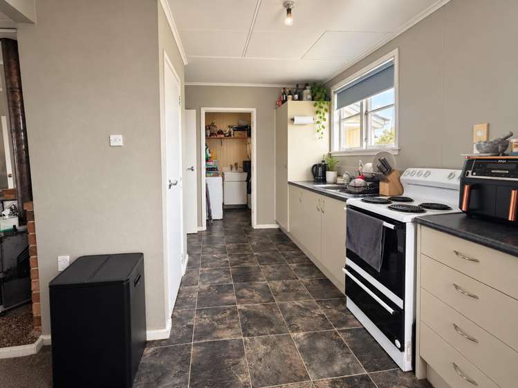 62 Semple Street Huntly_5