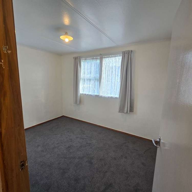 6 Stout Street Kawerau_12