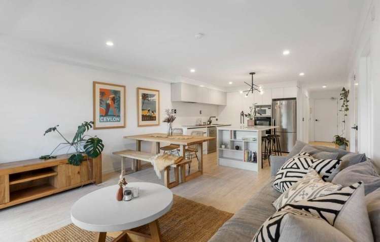 2a/47 Stanhope Road Mt Wellington_1